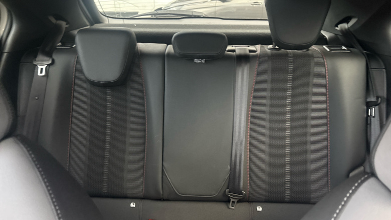 Vauxhall Mokka 100kW SRi Nav Premium 50kWh 5dr Auto Electric Hatchback